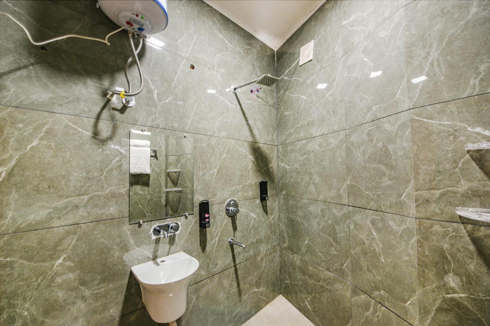Fabhotel Alpine Tree Amritsar Exterior foto